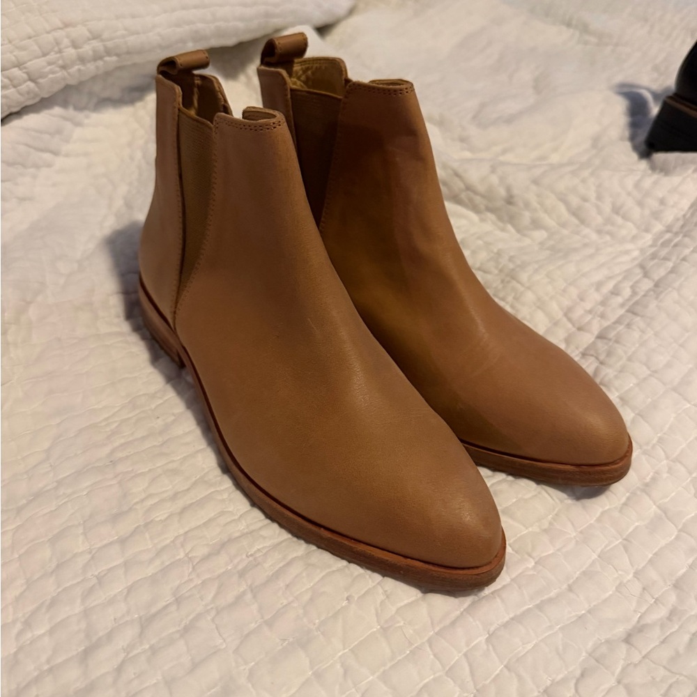 Nisolo Light Brown Ankle Booties - Picture 5 of 6